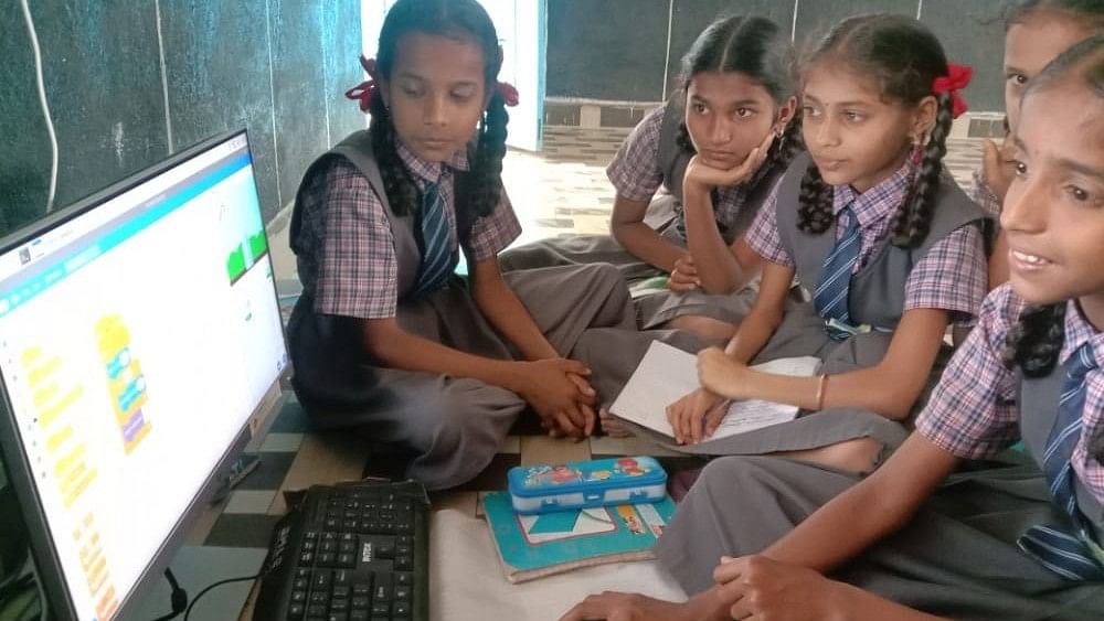 Computer literacy classes by Cherysh Trust.