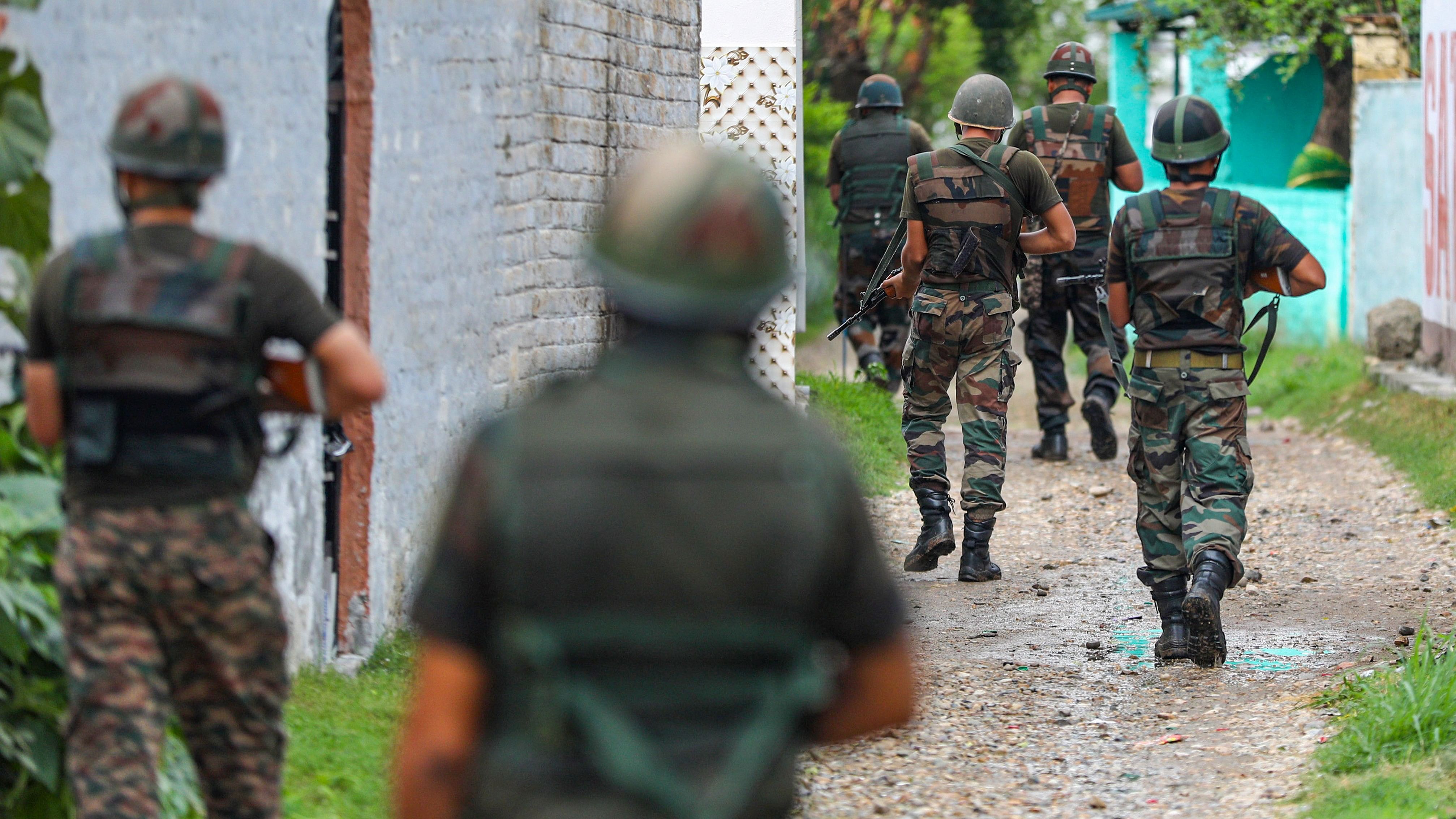 <div class="paragraphs"><p>Security personnel conduct a search operation following reports of suspicious movement in Gurha Pattan area of Kanachak sector, in Jammu district, Friday, July 12, 2024.</p></div>