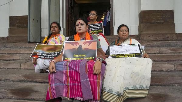 <div class="paragraphs"><p>Bengal BJP MLAs hold protest against violence on women on July 1.</p></div>