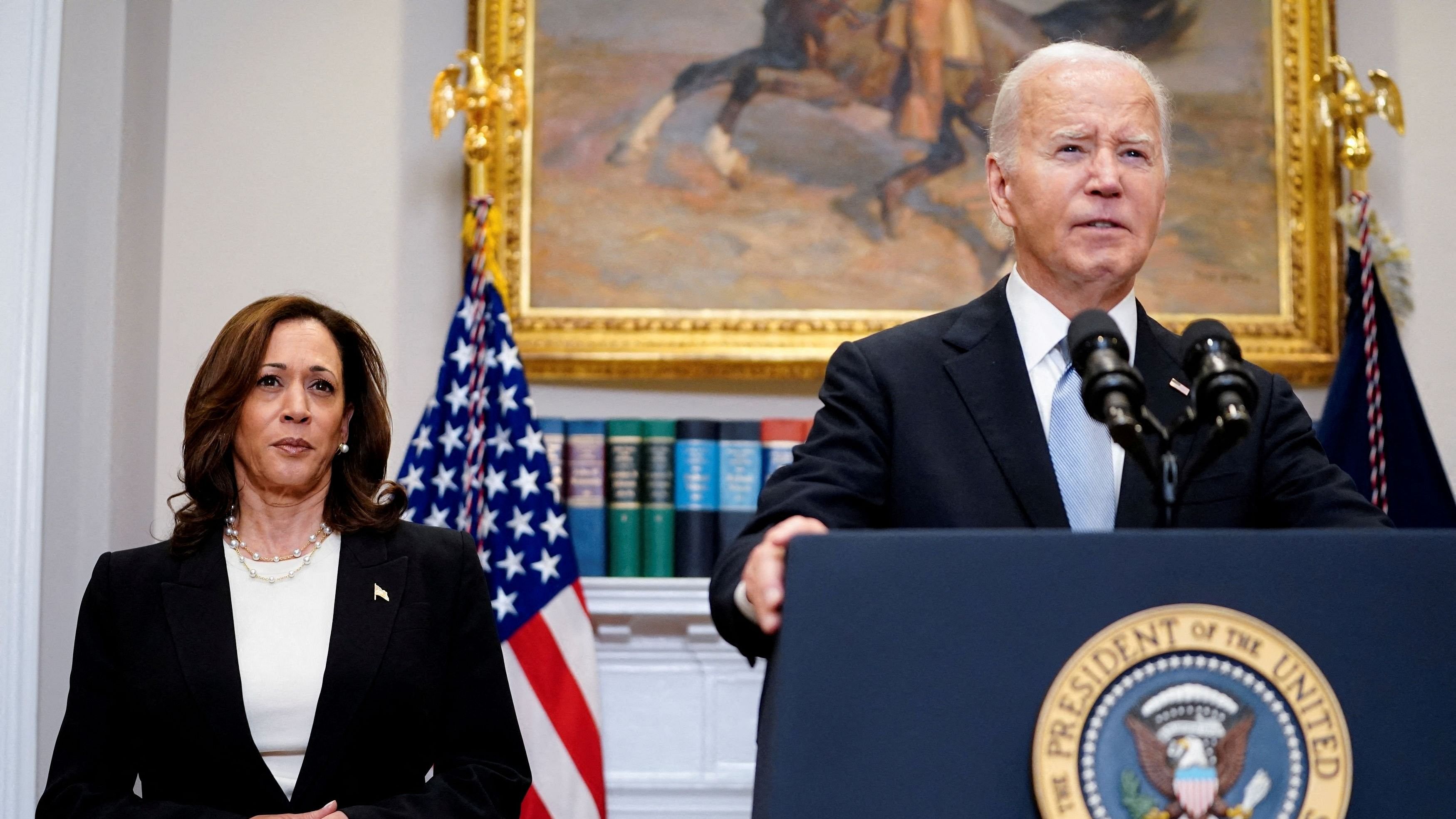 <div class="paragraphs"><p>US President Joe Biden speaks next to Vice President Kamala Harris</p></div>