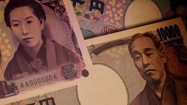 <div class="paragraphs"><p>Japanese yen banknotes.</p></div>