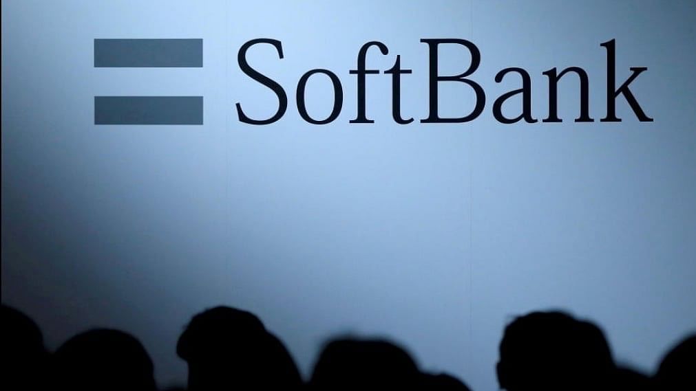 <div class="paragraphs"><p>SoftBank logo</p></div>