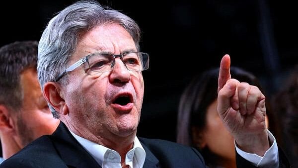 <div class="paragraphs"><p>Jean-Luc Melenchon</p></div>