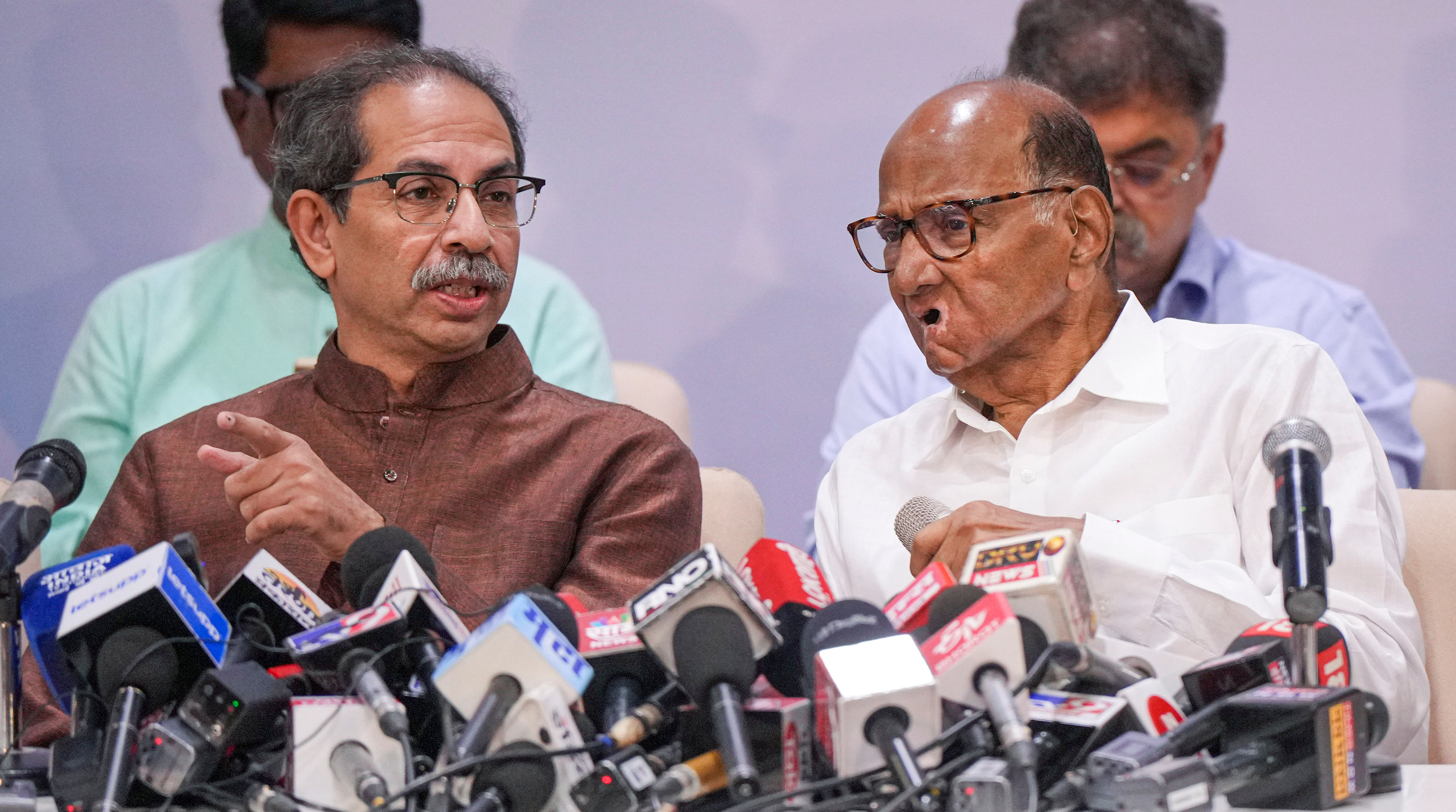 <div class="paragraphs"><p> Shiv Sena (UBT) chief&nbsp;Uddhav Thackeray and NCP (SP) Sharad Pawar </p></div>