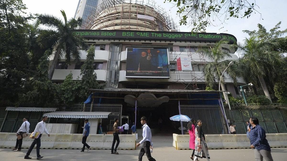 <div class="paragraphs"><p>The 30-share BSE Sensex climbed 245.32 points to 80,170.09 in early trade. The NSE Nifty went up by 78.2 points to 24,402.65.</p></div>