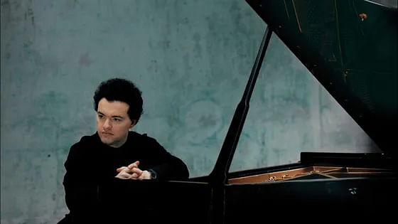 <div class="paragraphs"><p>Pianist Evgeny Kissin</p></div>