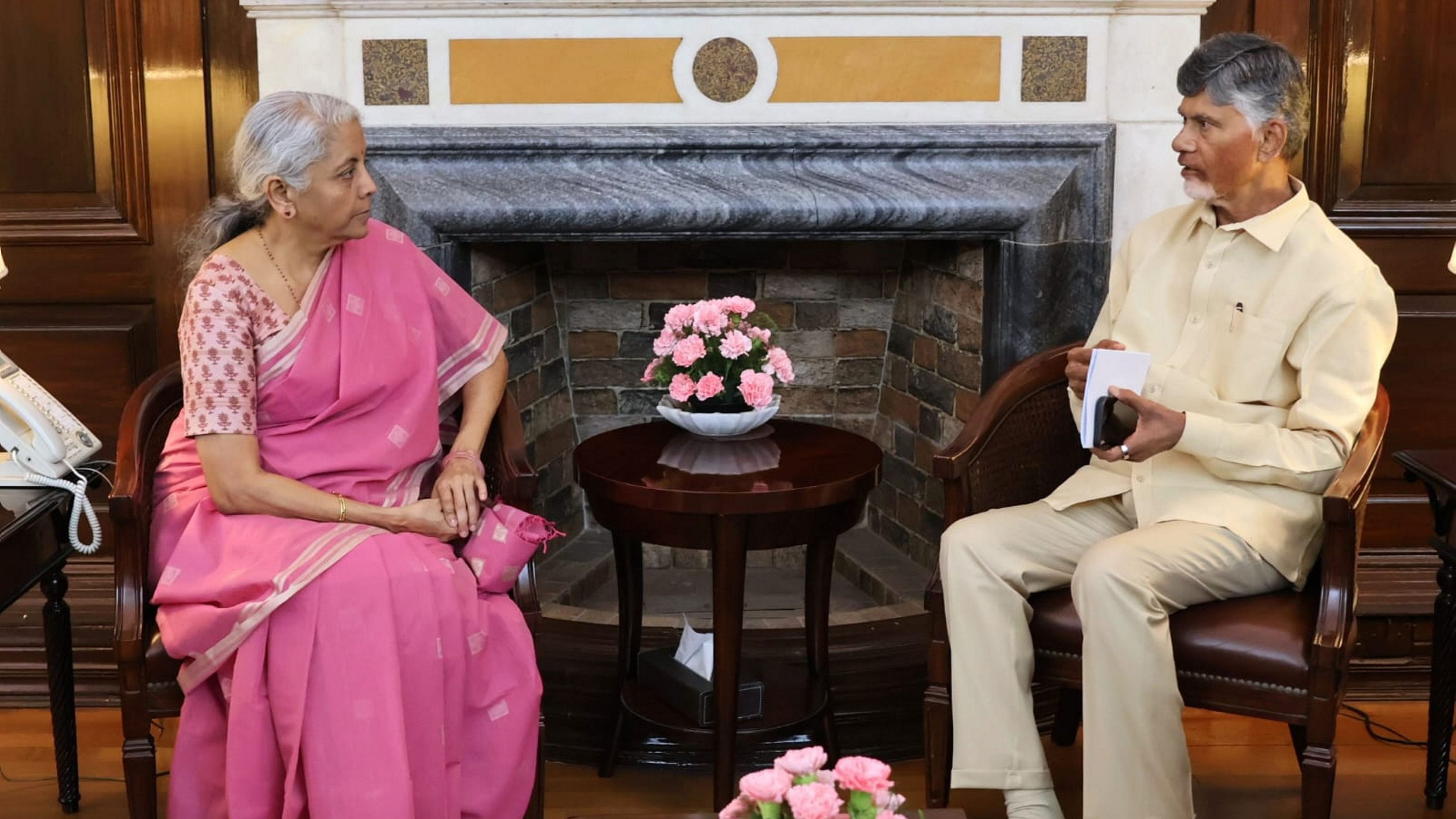 <div class="paragraphs"><p>Andhra Pradesh Chief Minister N Chandrababu Naidu meets Union Finance Minister Nirmala Sitharaman during a meeting, in New Delhi. </p></div>