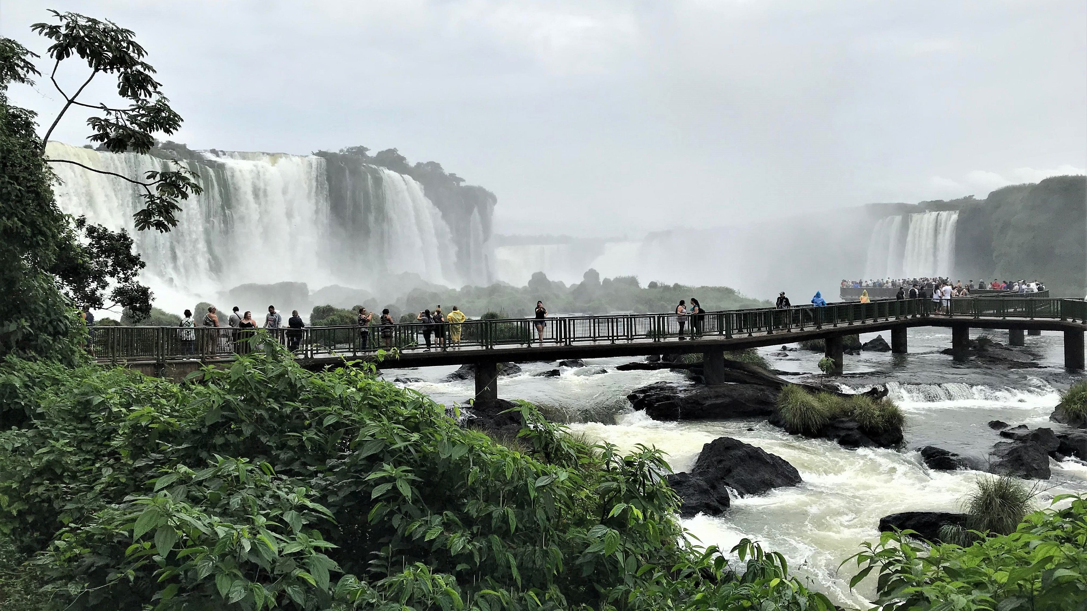 <div class="paragraphs"><p>The grand Iguaçu Falls.&nbsp;</p></div>