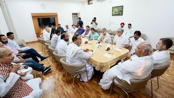 <div class="paragraphs"><p>Congress President Mallikarjun Kharge, Leader of Opposition in the Lok Sabha Rahul Gandhi and other I.N.D.I.A. floor leaders during a meeting to discuss their strategy after presentation of the Union Budget 2024, at Kharge's residence</p></div>