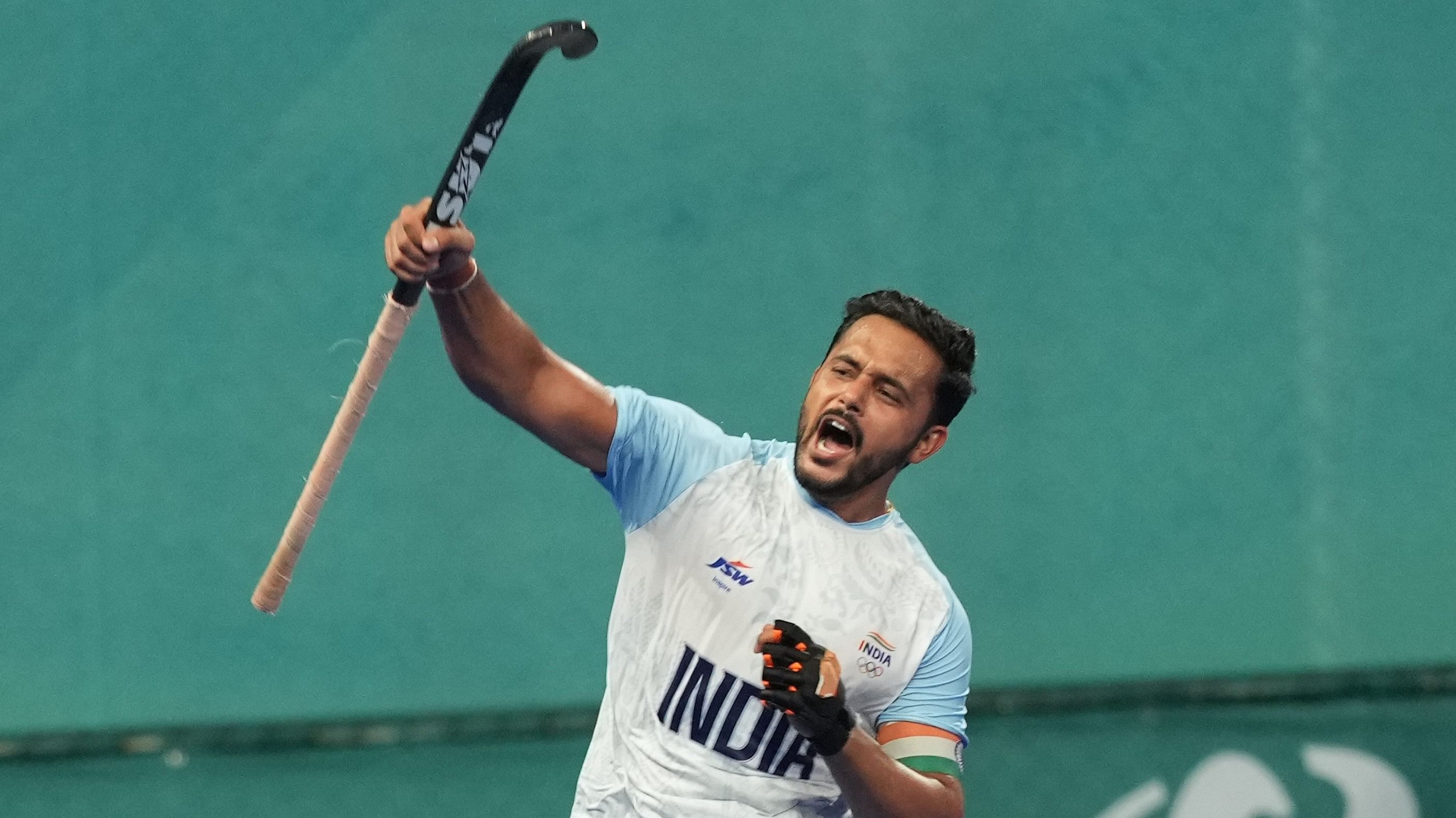 <div class="paragraphs"><p>Along with captaining the men's team at the Paris Olympics, the 28-year-old Harmanpreet Singh will be shouldering the responsibility of being India's primary drag-flicker. </p></div>