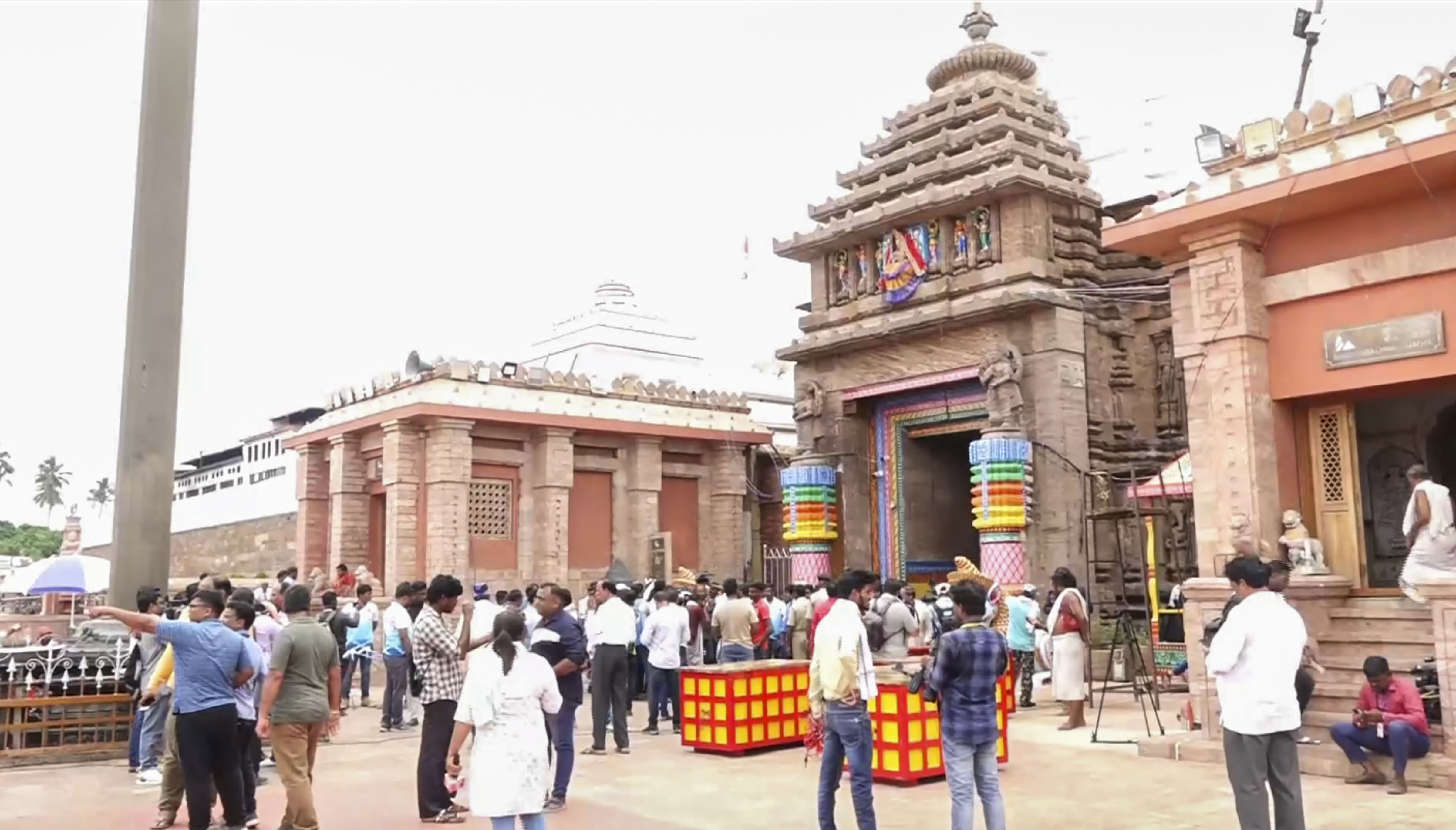 <div class="paragraphs"><p>Devotees during the reopening of Ratna Bhandar at the Jagannath Temple, in Puri, Sunday, July 14 2024. </p></div>