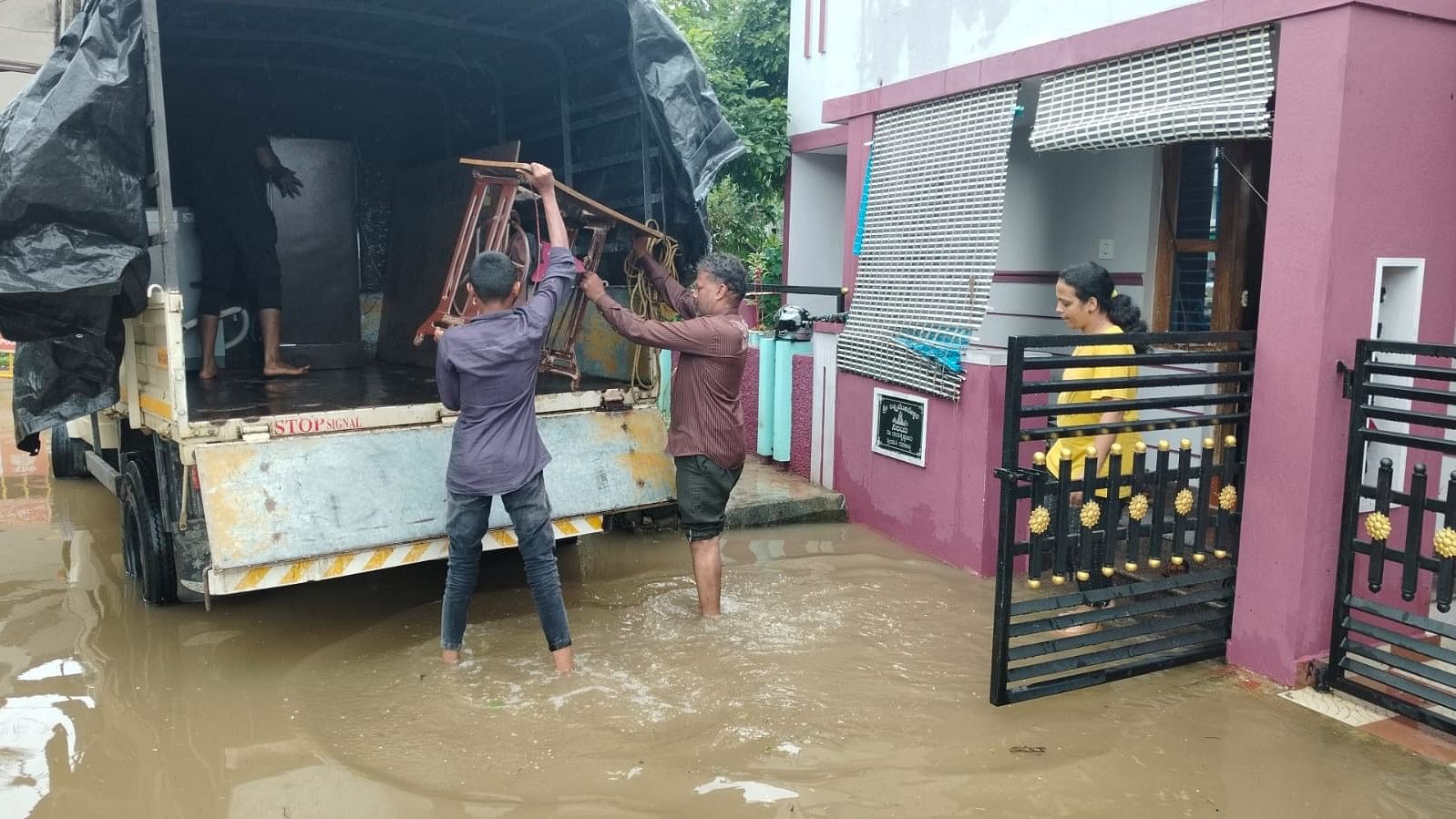 <div class="paragraphs"><p>Residents of Sai Layout in Kushalnagar are shifting to their relatives homes as the layout is submerged.</p></div>