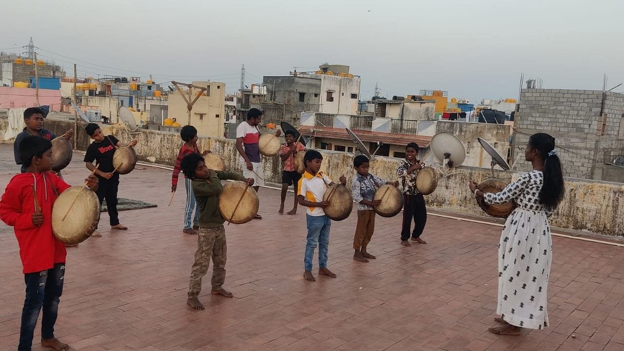 A cultural training programme organised by Big Bang, for children in slums.