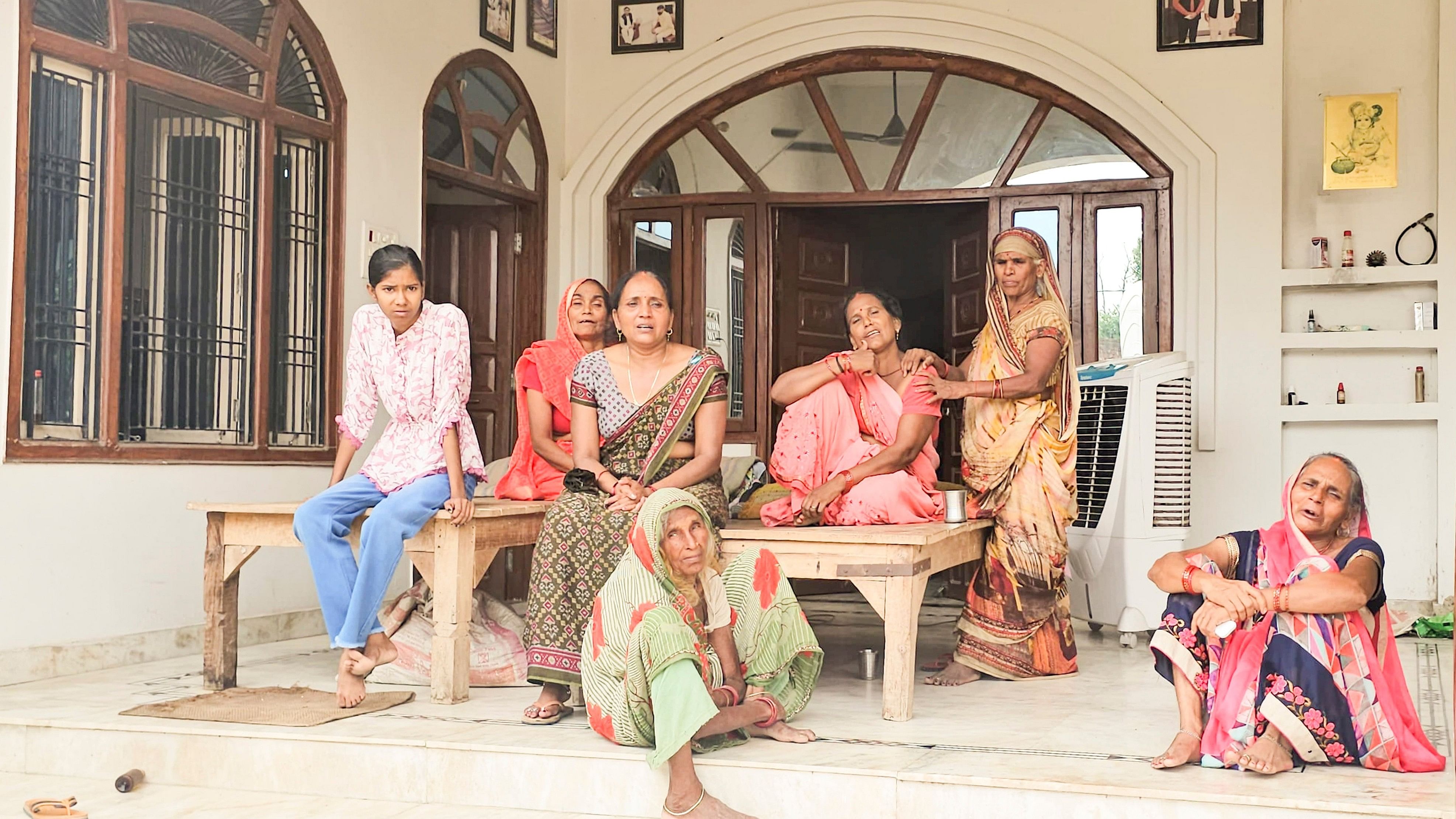 <div class="paragraphs"><p>Ambedkar Nagar: Family members of Shreya, one of the three civil services aspirants who died after the basement of a coaching centre was flooded by rainwater in Delhi, mourn at her residence in Hasimpur Barsawan village, in Ambedkar Nagar district, Sunday, July 28, 2024.</p></div>