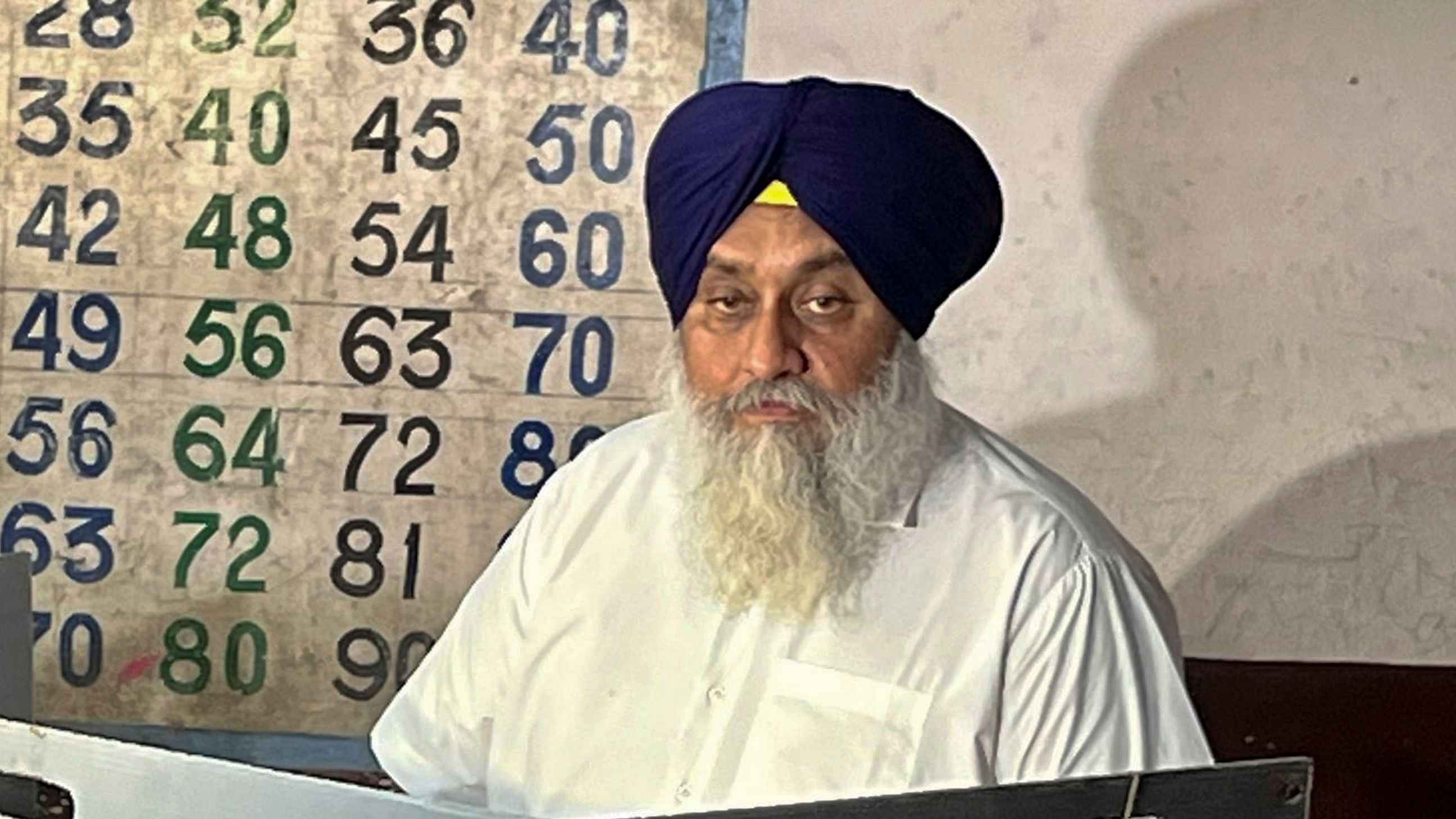 **EDS: IMAGE VIA @officeofssbadal** Sri Muktsar Sahib: Shiromani Akali Dal chief Sukhbir Singh Badal casts his vote at a polling booth during the seventh and last phase of Lok Sabha elections, at Badal village in Sri Muktsar Sahib district, Saturday, June 1, 2024. (PTI Photo)(PTI06_01_2024_RPT153B)