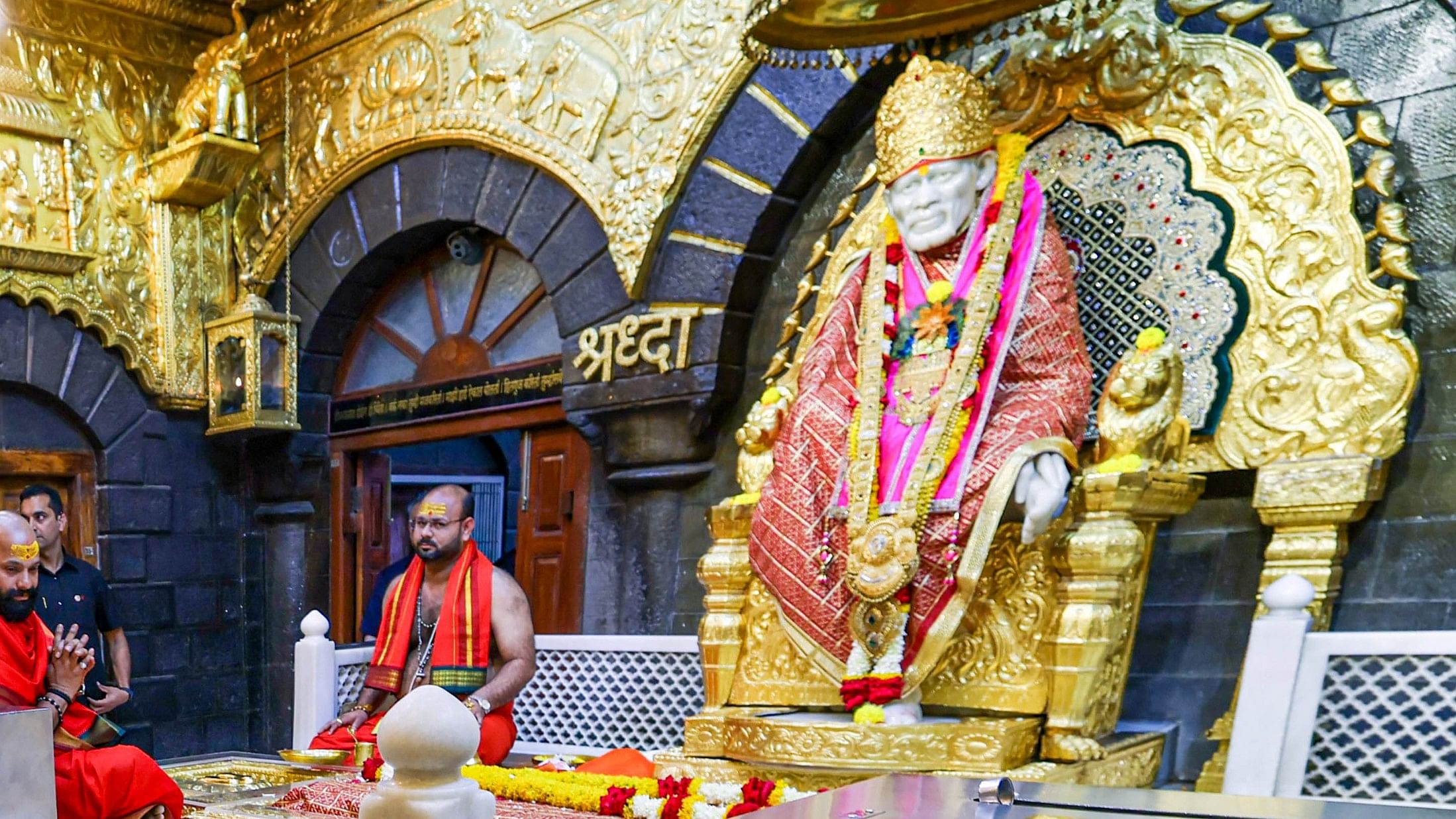 <div class="paragraphs"><p>Shri Saibaba Samadhi Temple, in Shirdi</p></div>