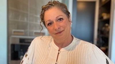 <div class="paragraphs"><p>Abigail Disney is the granddaughter of Walt Disney.</p></div>