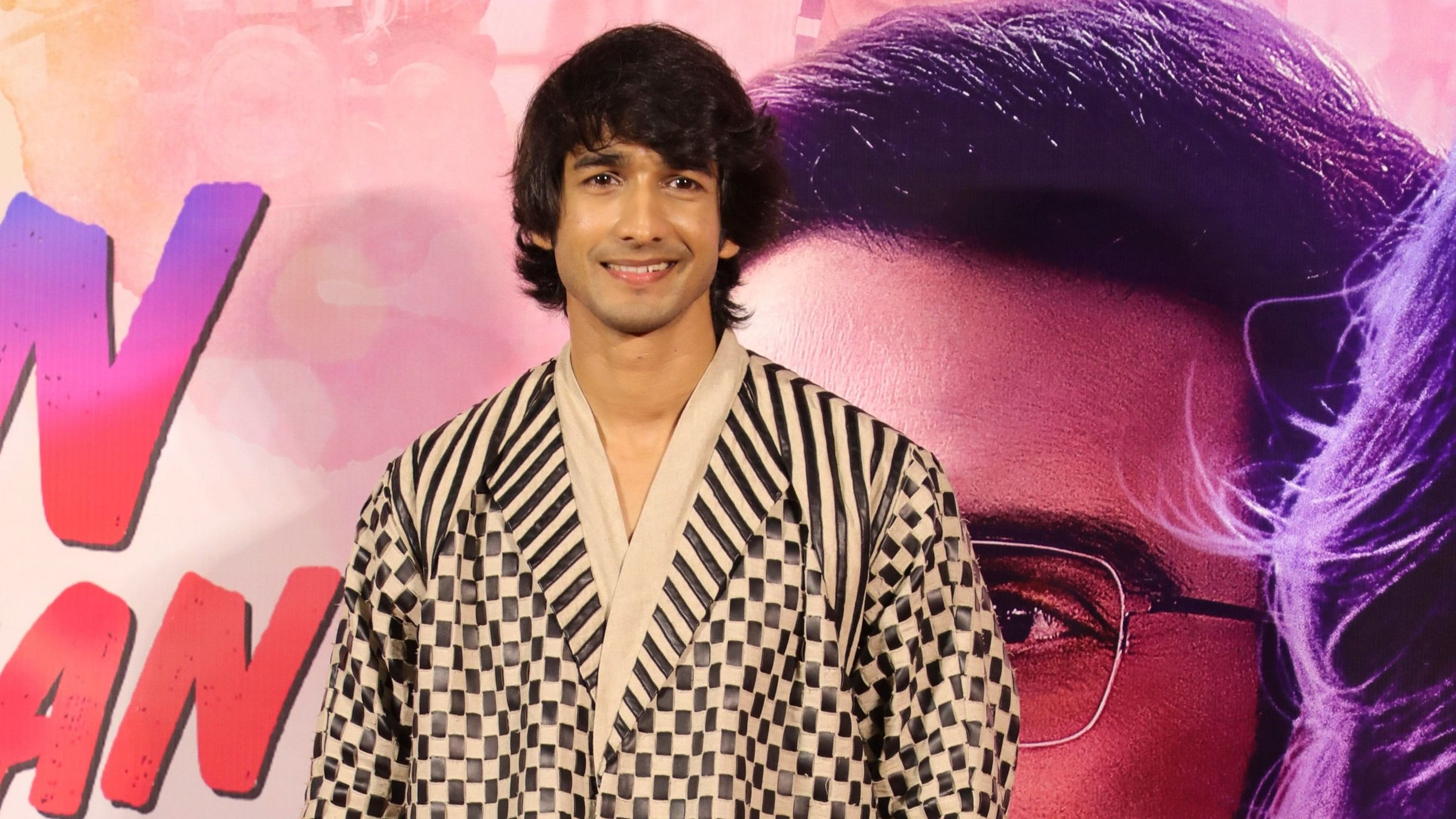 <div class="paragraphs"><p>Actor Shantanu Maheshwari poses for photos during the trailer launch of his upcoming film Auron Mein Kaha Dum Tha, in Mumbai.&nbsp;</p></div>