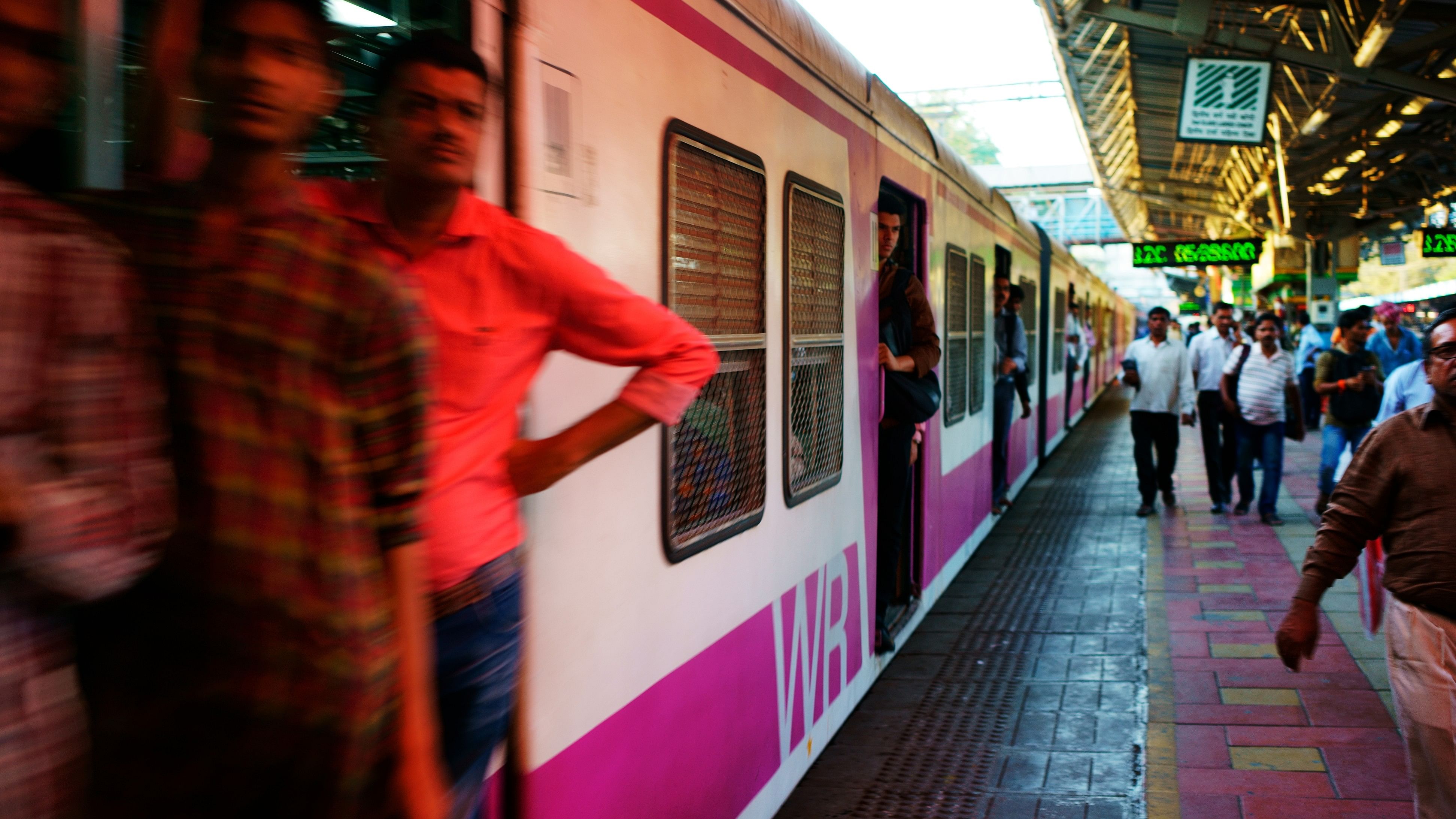 <div class="paragraphs"><p>Representative image showing a Mumbai local train.</p></div>