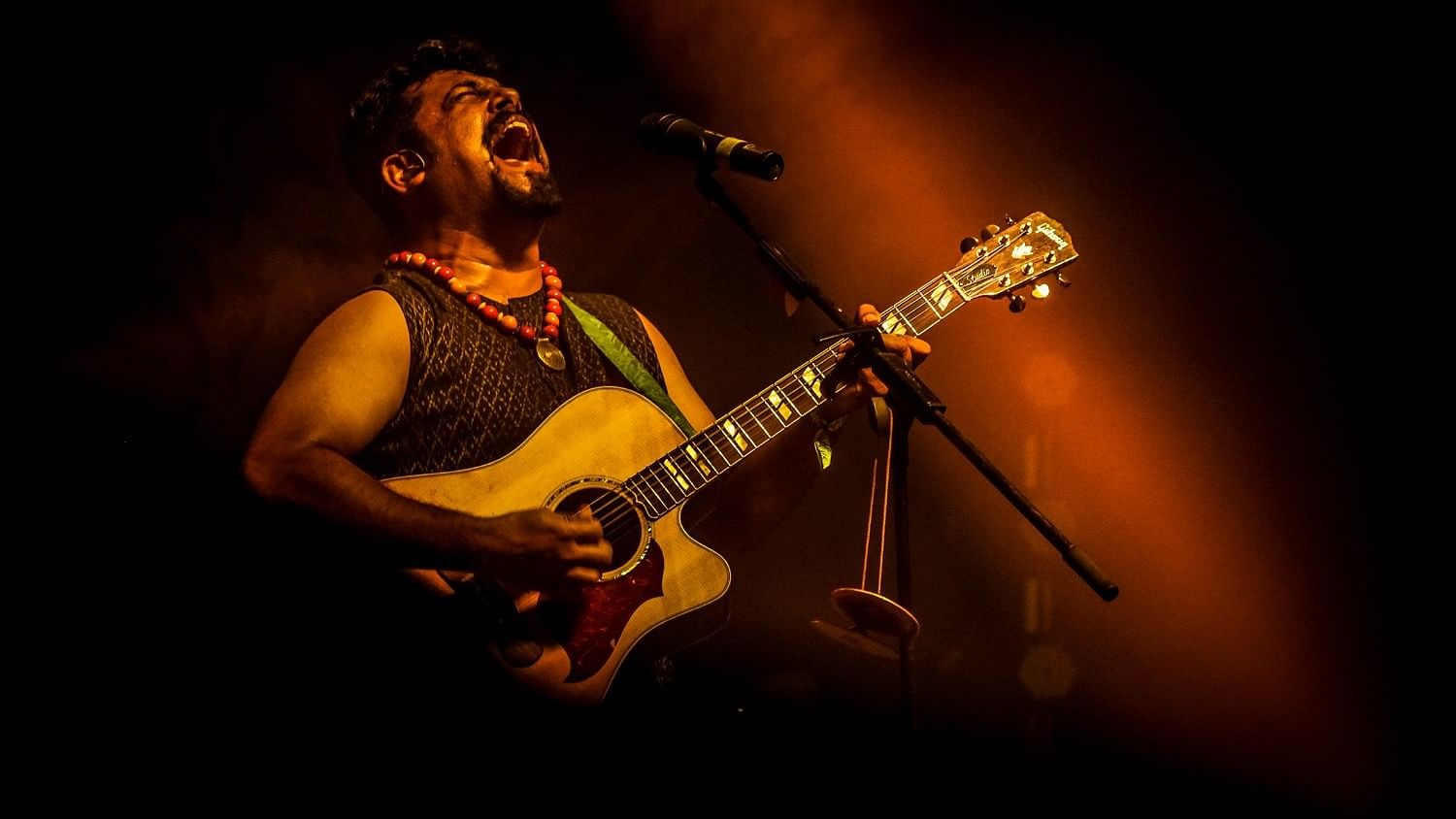 Raghu Dixit 