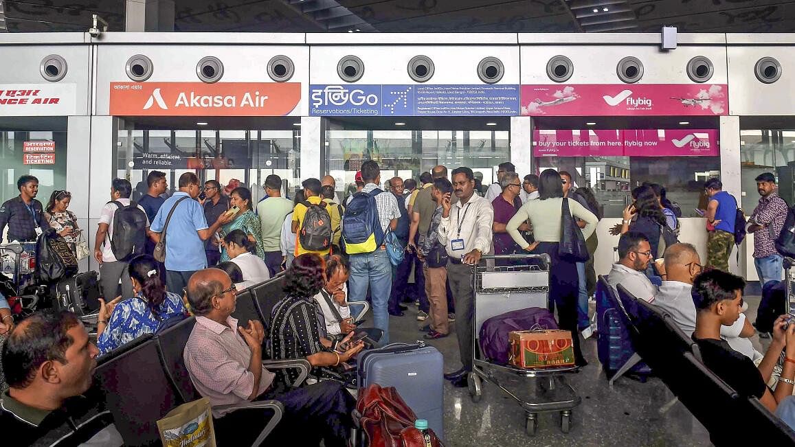 <div class="paragraphs"><p>Passengers wait at the NSCBI Airport as check-in syastem was affected amid the Microsoft outage, in Kolkata, Fiday, Jul 19, 2024. Airport and airline operations Friday faced significant disruptions due to Microsoft outage that affected check-in systems. Image for representation only.&nbsp;</p></div>