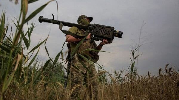 <div class="paragraphs"><p>A Ukrainian serviceman holds a Stinger anti-aircraft missile at a position in a front line in Mykolaiv region, as Russia's attack on Ukraine continues</p></div>