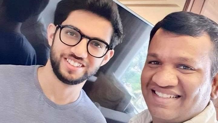 <div class="paragraphs"><p>Samit Kadam (R) pictured with Sena (UBT) leader Aaditya Thackeray (L), in a post shared by a BJP leader.</p></div>