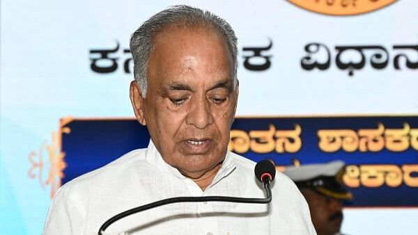 <div class="paragraphs"><p>N S Boseraju Newly elected Legislative Council member taking oath at a swearing ceremony organise by Legislative Council in Banquette hall, Vidhana Soudha.</p></div>