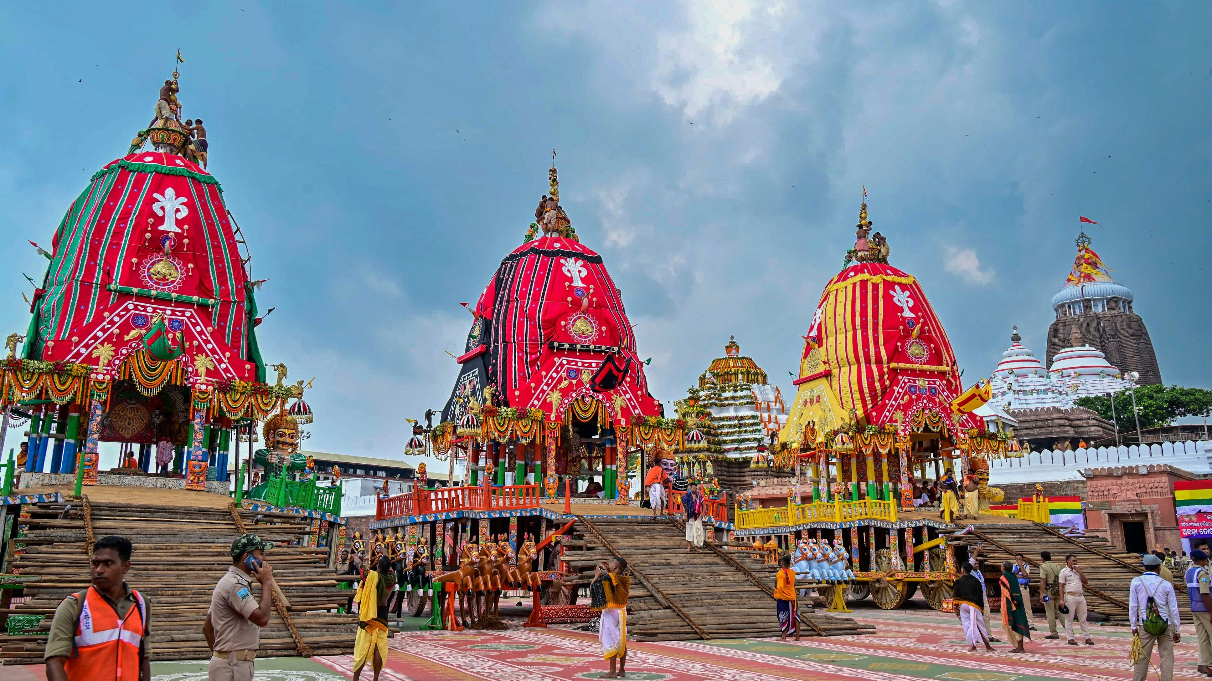 <div class="paragraphs"><p> The chariots carrying the idols of Lord Jagannath, Lord Balabhadra and Goddess Subhadra during the annual Rath Yatra, in Puri.&nbsp;</p></div>