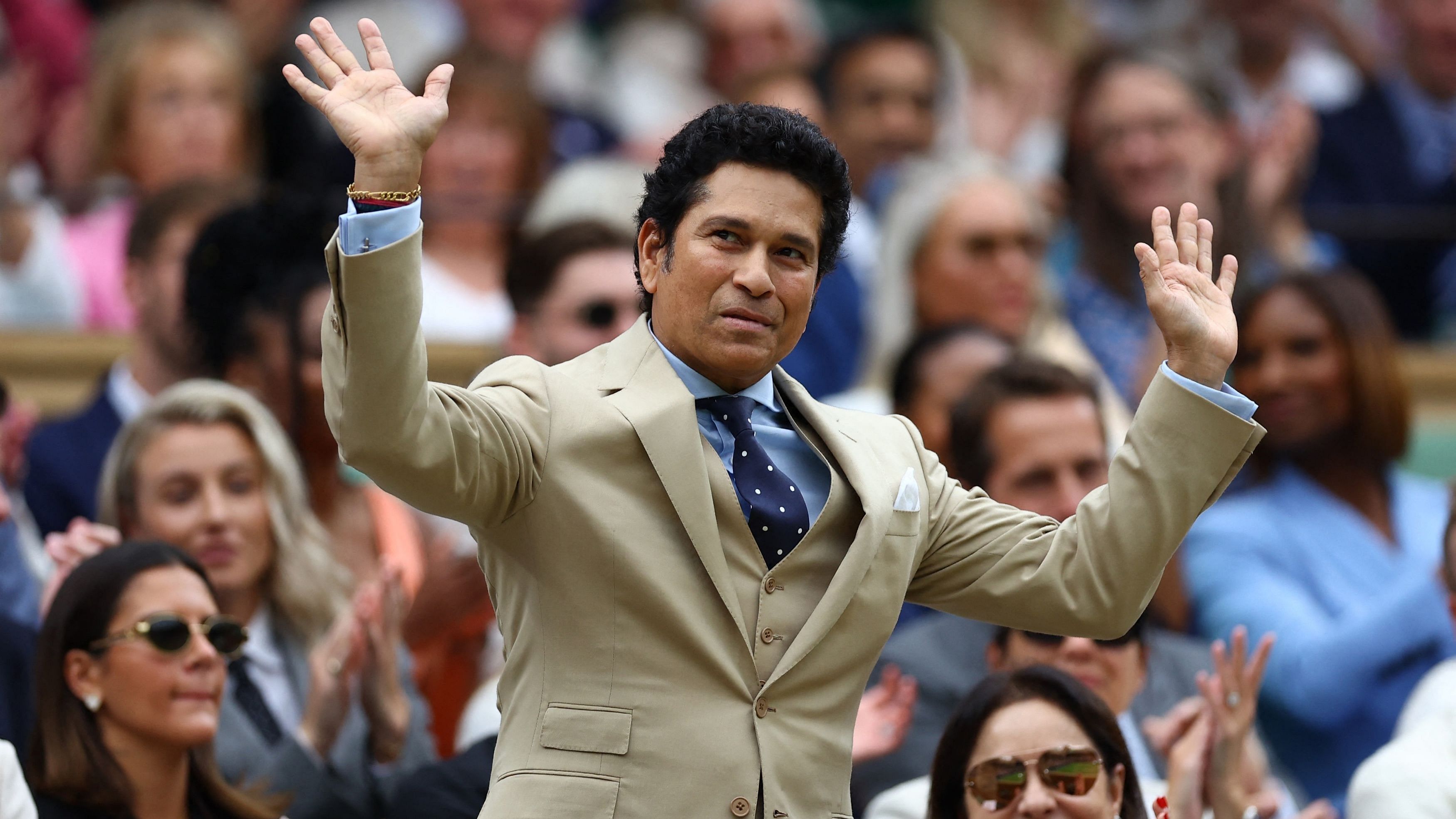 <div class="paragraphs"><p>'God of Cricket' Sachin Tendulkar is seen in the royal box during a match at the Wimbledon 2024 on July 06.</p></div>