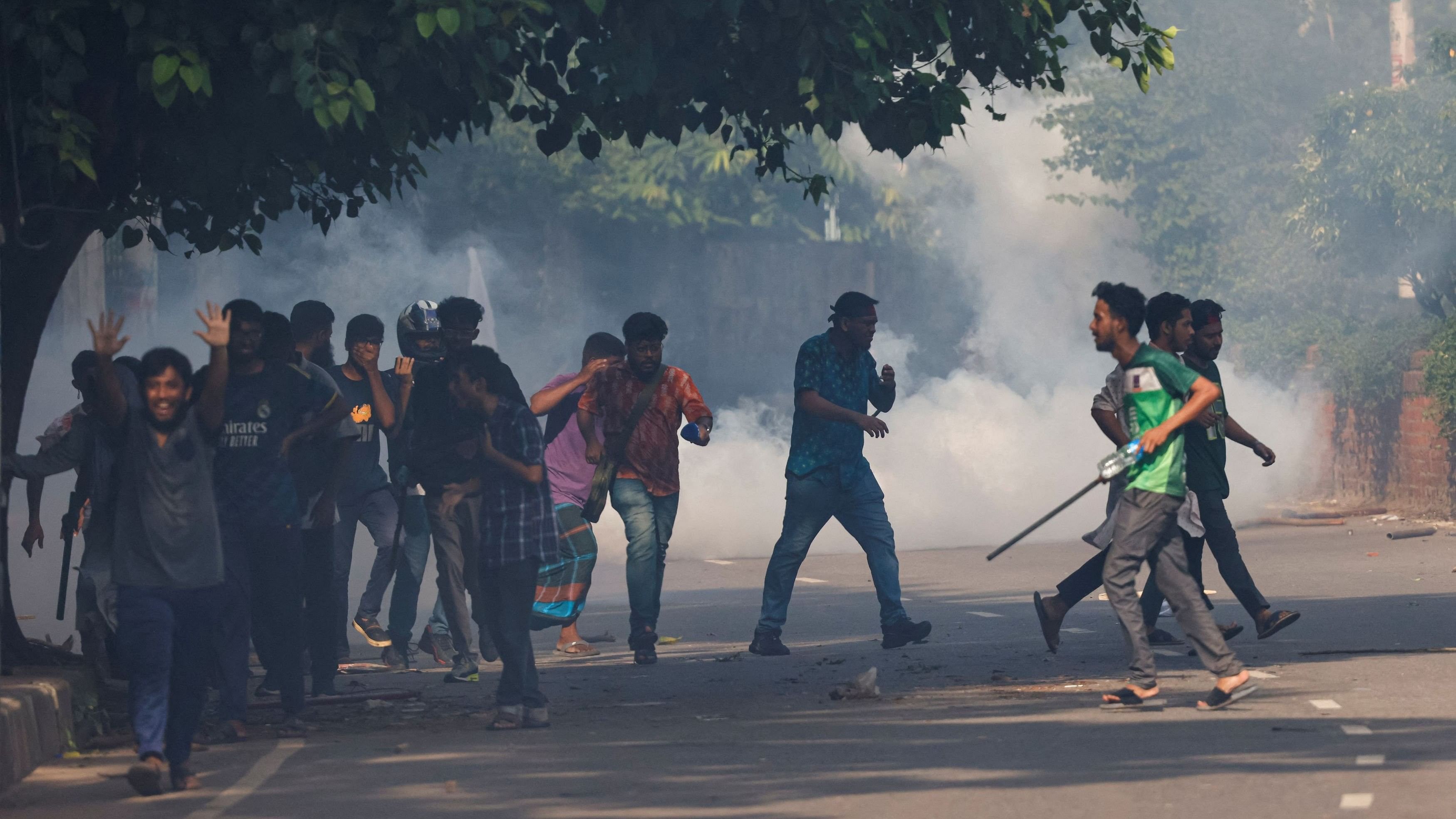 <div class="paragraphs"><p>Students protest in Bangladesh.</p></div>