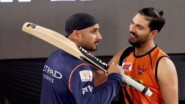 <div class="paragraphs"><p>Former Indian cricketers Yuvraj Singh, Harbhajan Singh.&nbsp;</p></div>