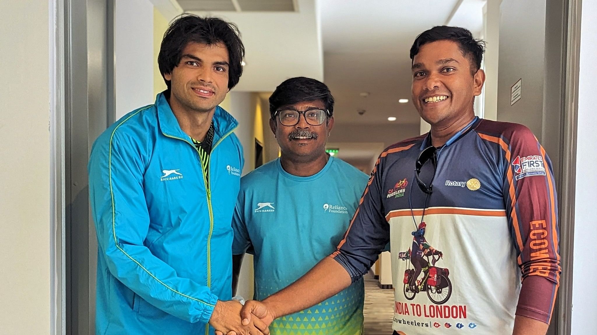 <div class="paragraphs"><p>Fayis Asraf Ali (R) with Neeraj Chopra.&nbsp;</p></div>