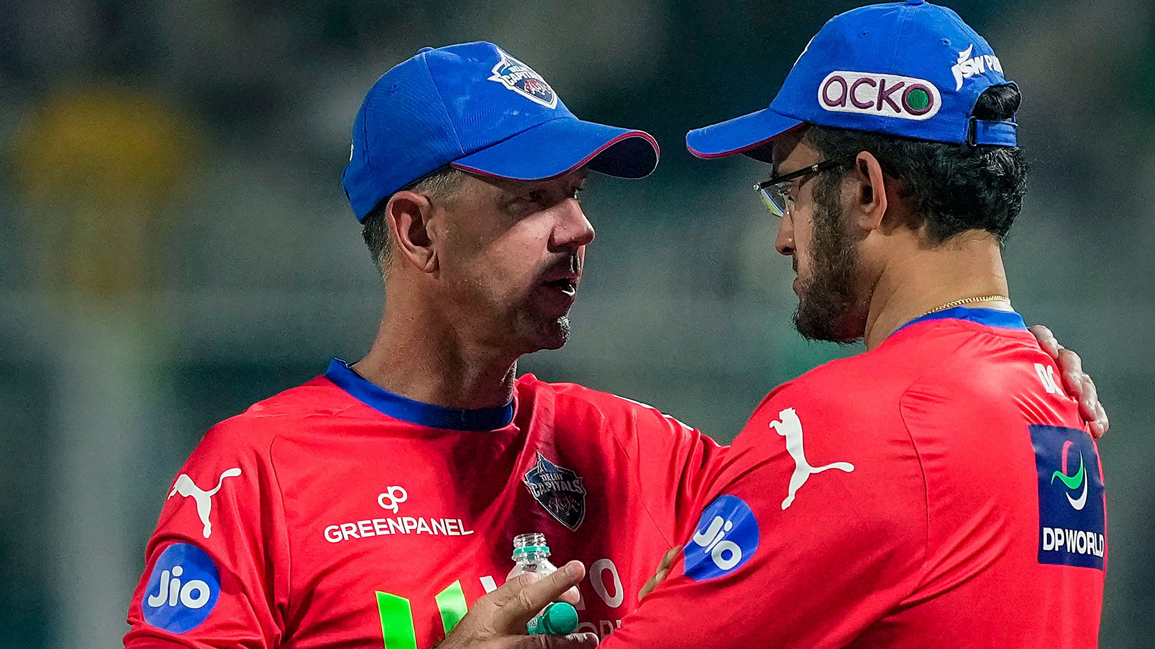 <div class="paragraphs"><p> Ricky Ponting and Sourav Ganguly as part of the Delhi Capitals coaching staff in IPL 2024.</p></div>