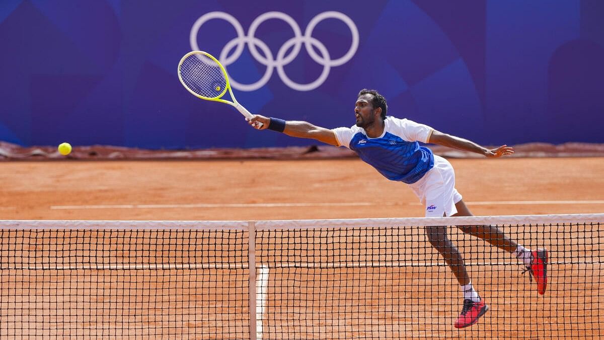 <div class="paragraphs"><p> Indian tennis player N. Sriram Balaji during practise for the Men’s Doubles Tennis event in the upcoming Paris 2024 Olympics, at the Roland Garros Stadium in Paris, Wednesday, July 24, 2024. Balaji is paired with Rohan Bopanna for the event.</p></div>