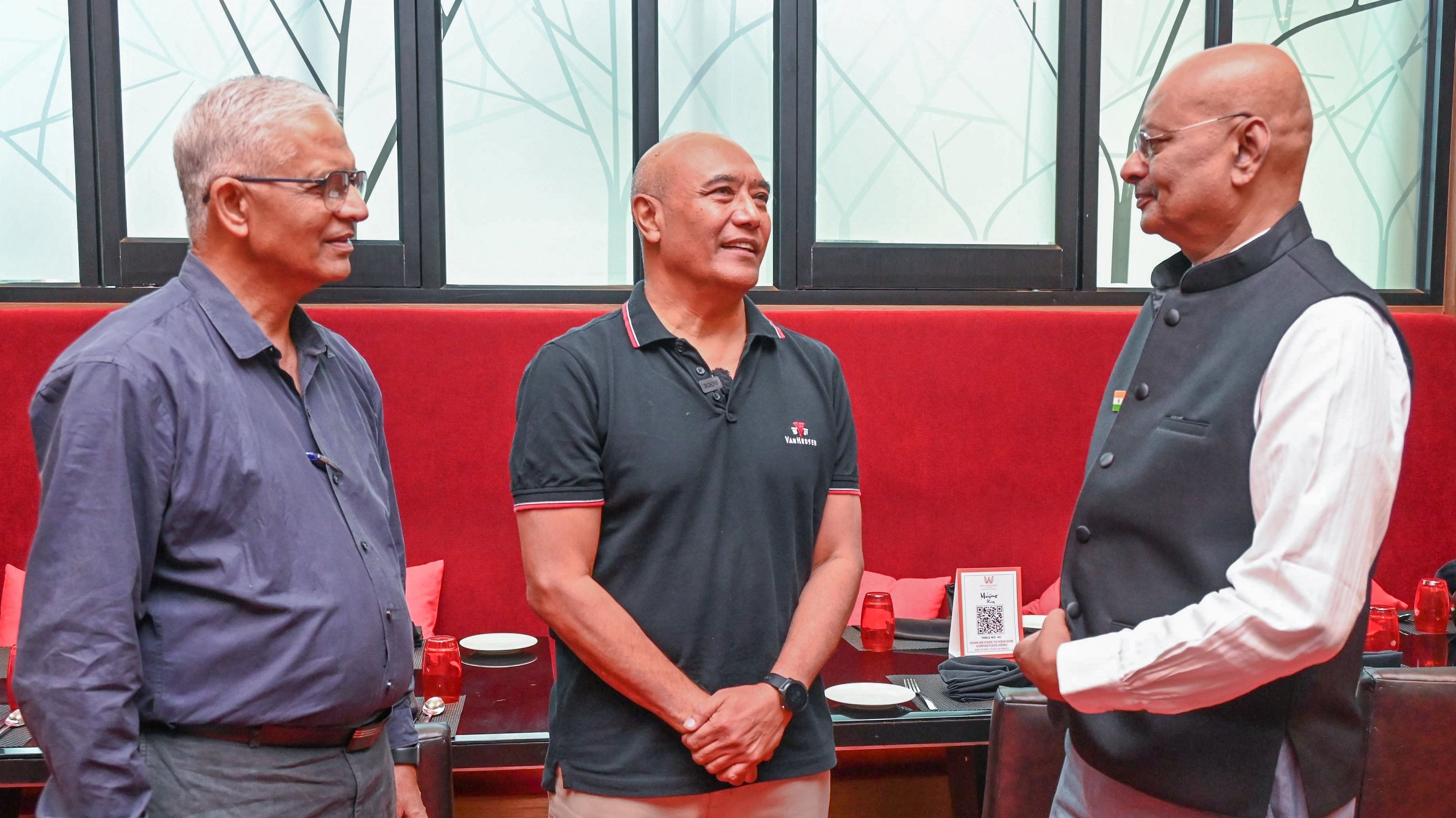 <div class="paragraphs"><p>Kargil war veteran Col Sonam Wangchuk flanked by Wg Cdr B S Sudarshan (right) and Wg Cdr Girish at an interaction programme organised by MAJ Akshy Girish Memorial Trust in Bengaluru on Sunday. </p></div>