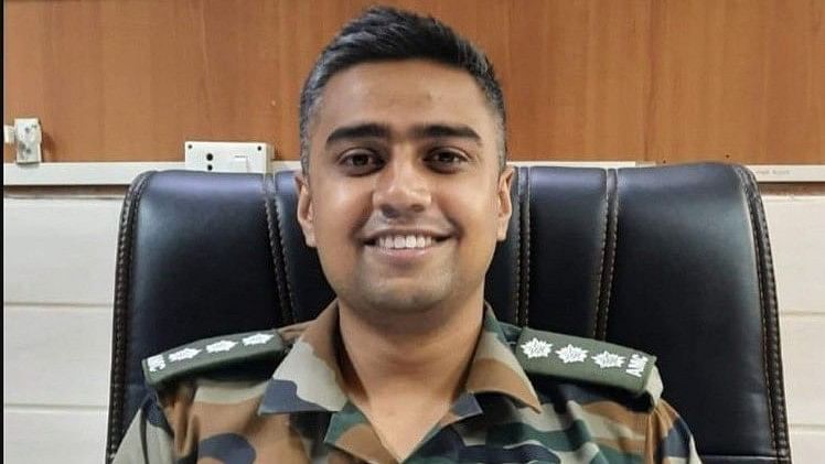 <div class="paragraphs"><p>Captain&nbsp;Anshuman Singh received the Kirti Chakra posthumously for exceptional bravery.</p></div>