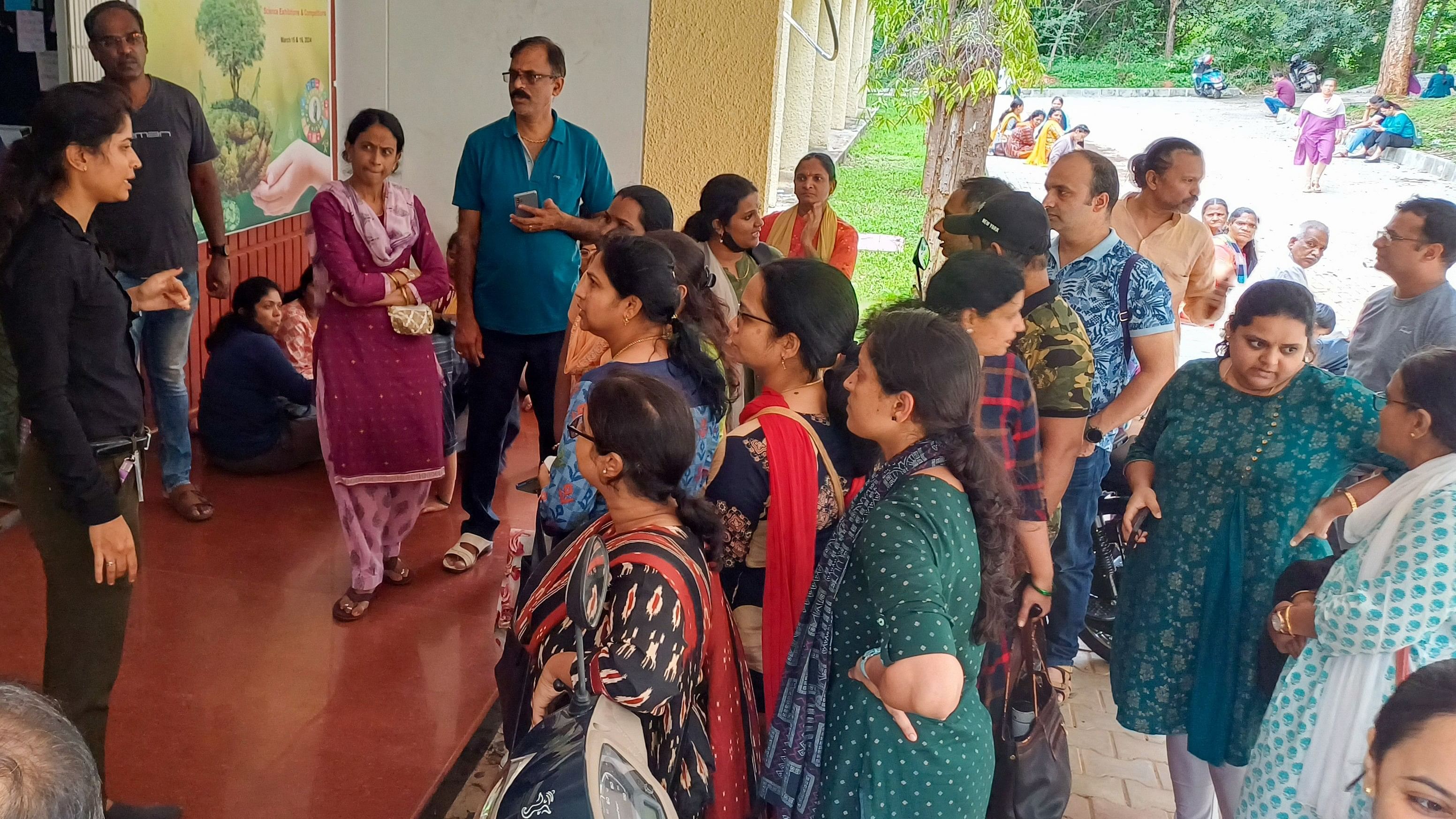 <div class="paragraphs"><p>Candidates express ire over the confusions during the music exam at a centre&nbsp;in Bengaluru on Saturday.</p></div>