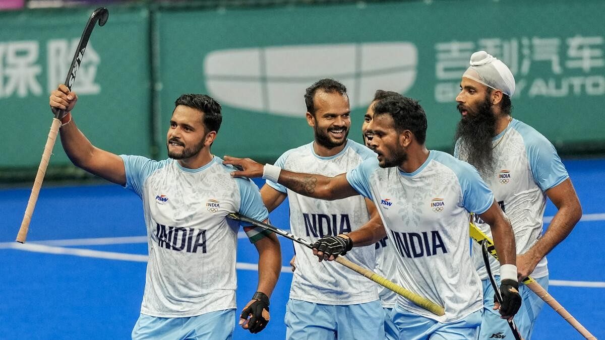 <div class="paragraphs"><p>Indian team captain Harmanpreet Singh celebrates with teammates after winning the Men's Hockey Final match against Japan at the 19th Asian Games.</p></div>