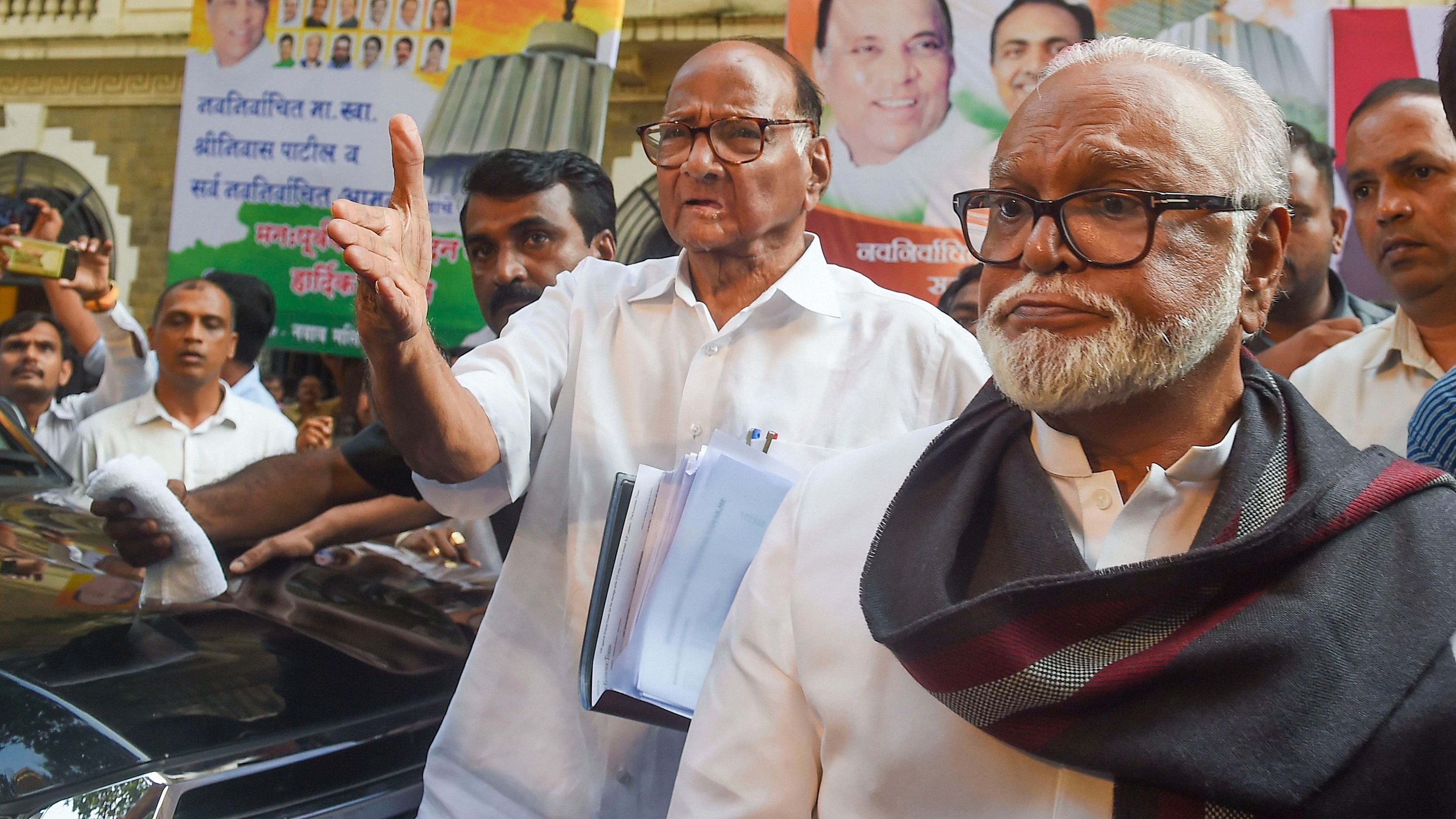 <div class="paragraphs"><p>Sharad Pawar and Maharashtra minister Chhagan Bhujbal Chhagan Bhujbal</p></div>