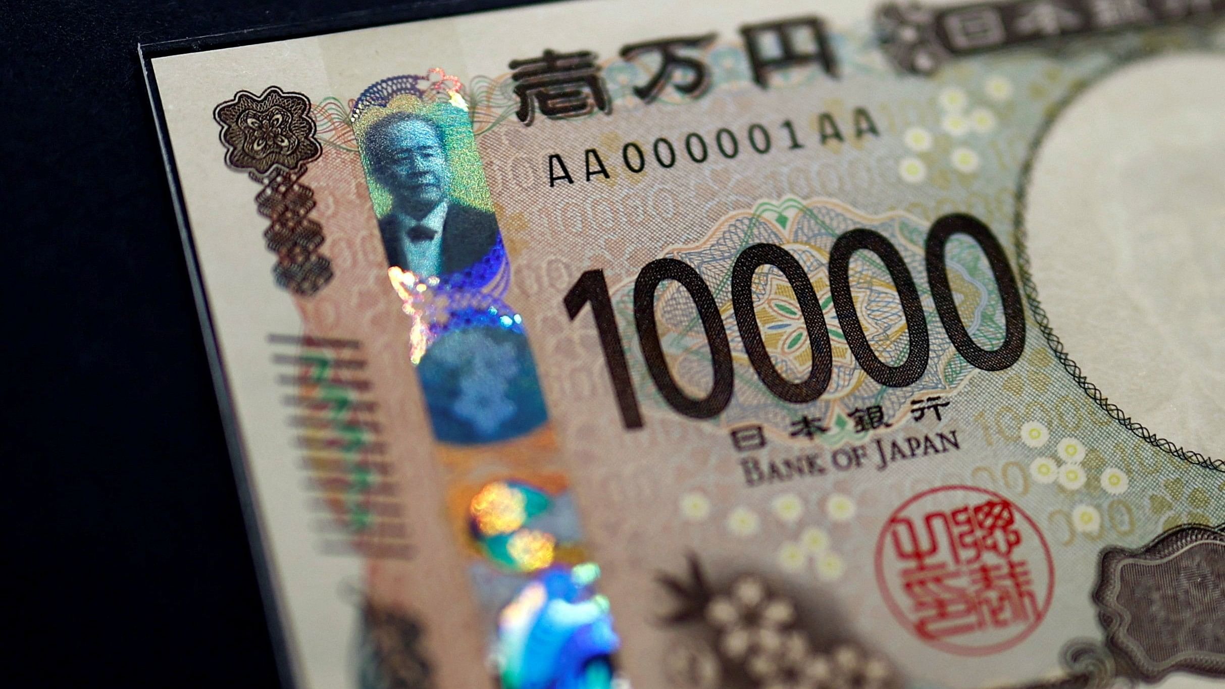 <div class="paragraphs"><p>Japanese 10,000 yen banknote.</p></div>