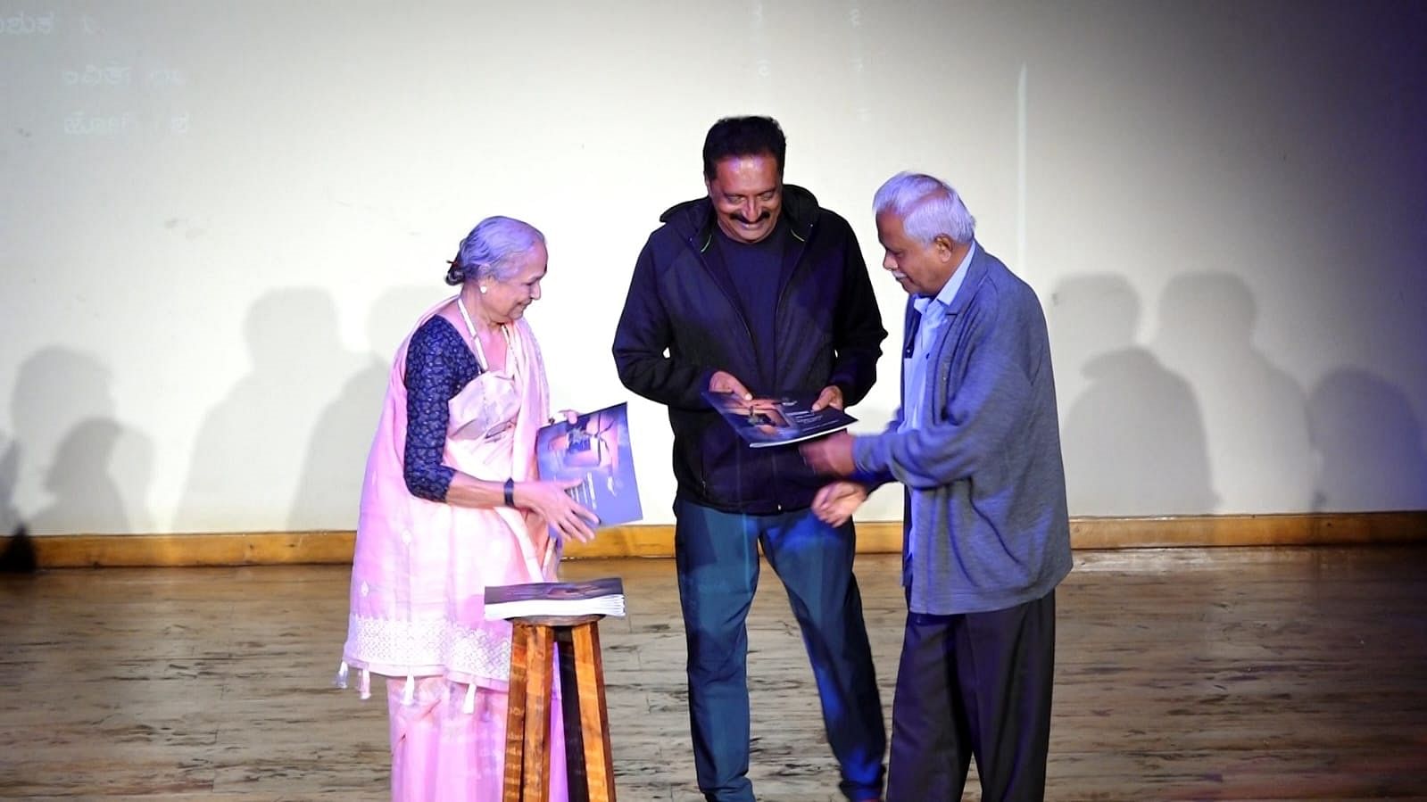 Vijayamma, Prakash Raj and Hanur Krishnamurthy.