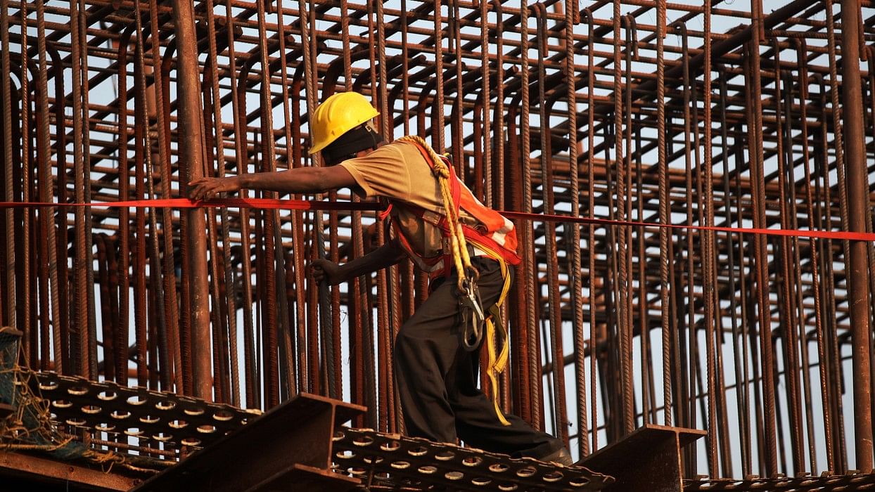 <div class="paragraphs"><p>Representative image of abuilding construction.</p></div>