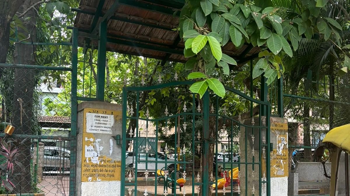 BBMP park in Vasanth Nagar remains closed between 10 am and 4 pm.