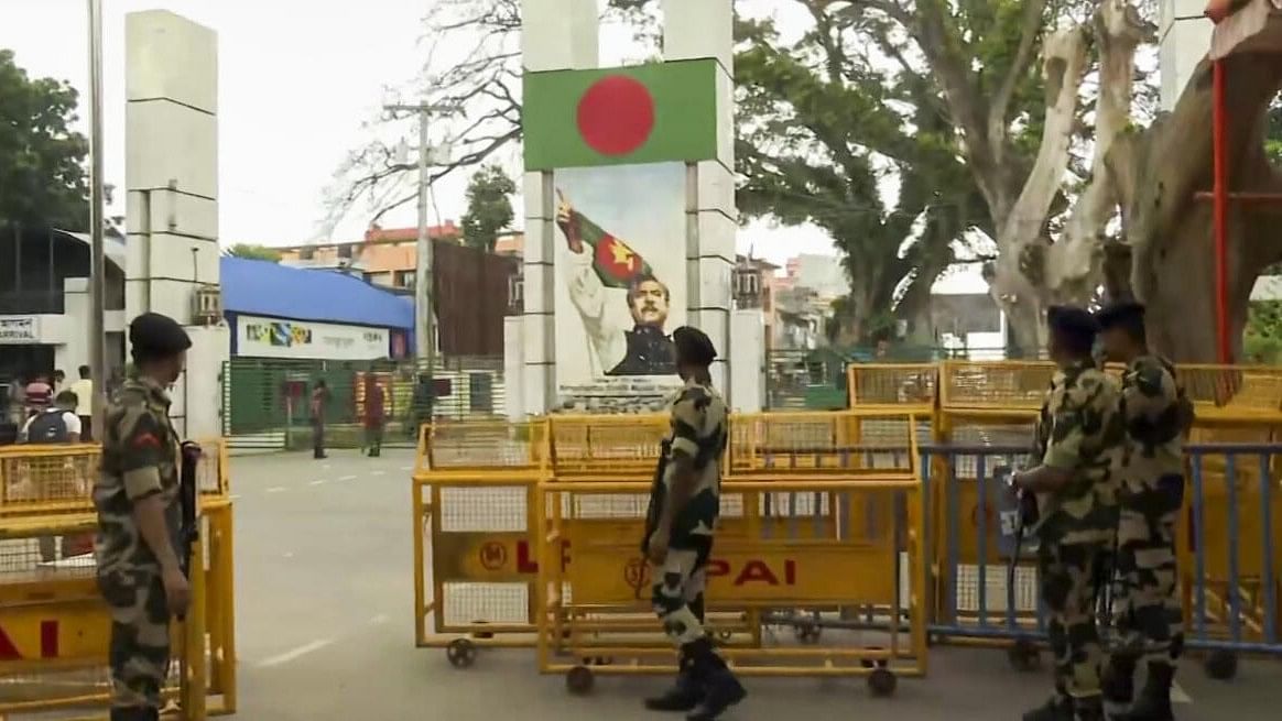 <div class="paragraphs"><p>Border Security Force (BSF) personnel guard at Petrapole border in Bengal, which has South Asia's largest land port.&nbsp;</p></div>