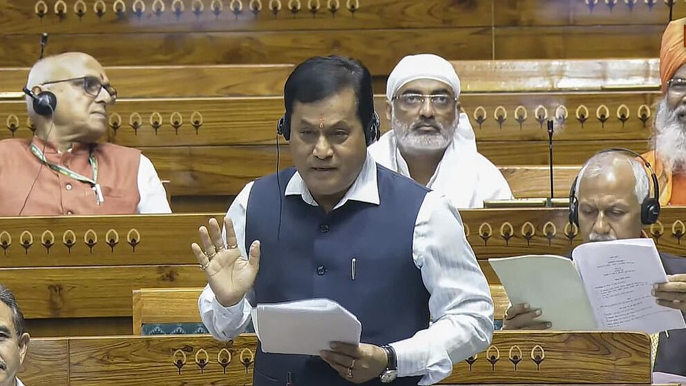 <div class="paragraphs"><p>Union Minister Sarbananda Sonowal speaks in the Lok Sabha during Monsoon session of Parliament, in New Delhi, Friday, August 9, 2024.</p></div>