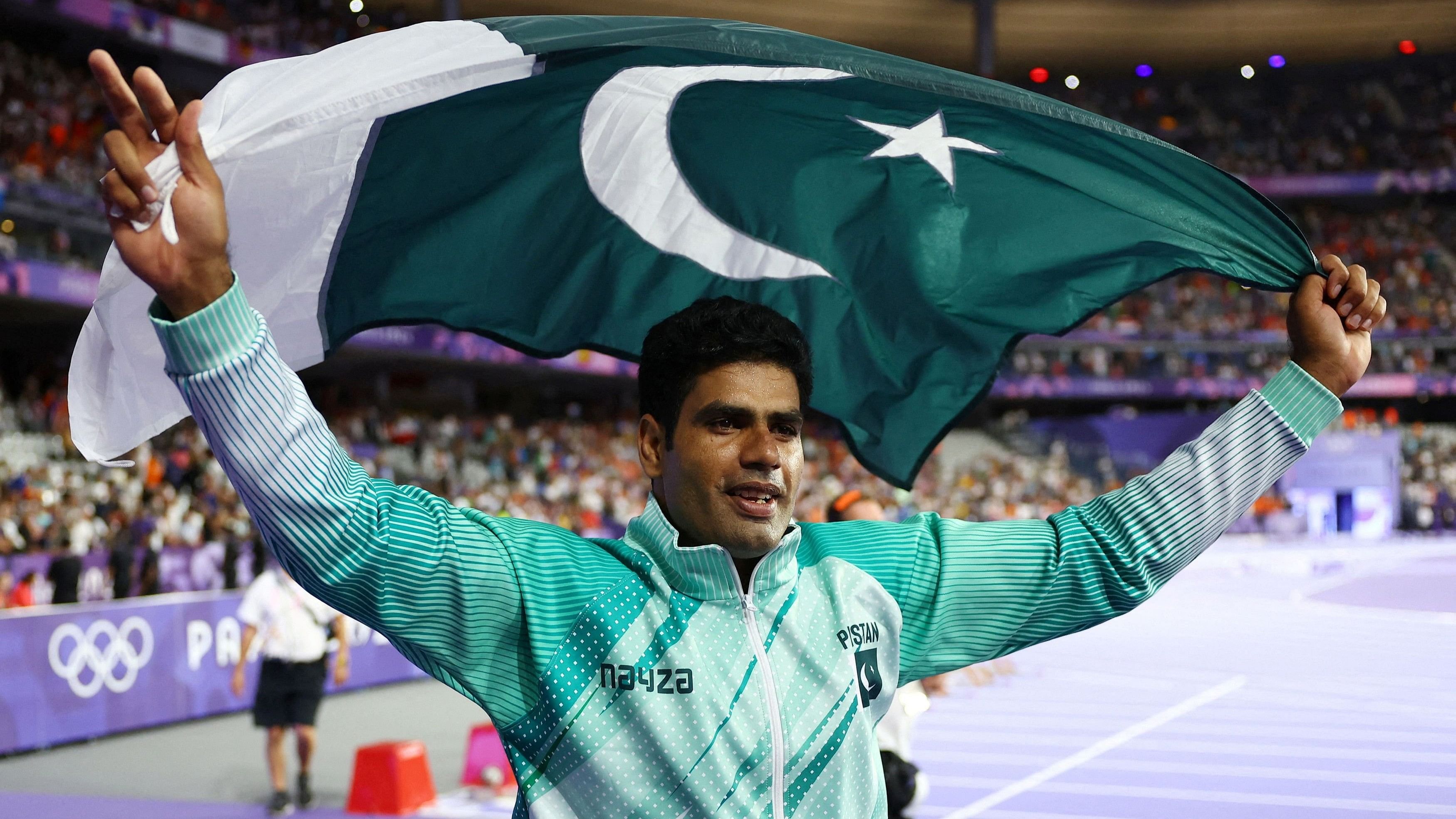 <div class="paragraphs"><p>Gold medallist Arshad Nadeem of Pakistan celebrates.</p></div>