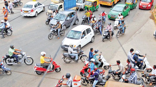 <div class="paragraphs"><p>Traffic on the rail track between Anekal and Hosur near Karnataka-Tamil Nadu border</p></div>