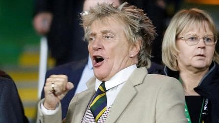 <div class="paragraphs"><p>Rod Stewart.</p></div>