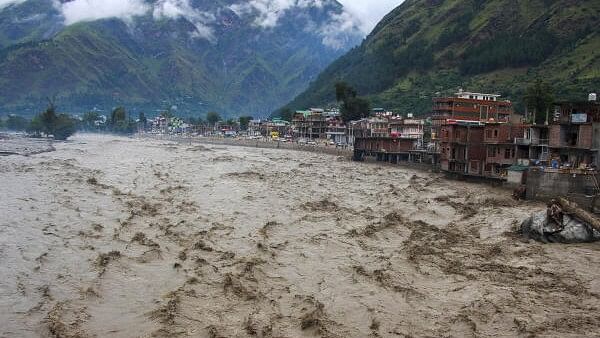 <div class="paragraphs"><p>Flooded Beas river following incessant rains, in Kullu, Himachal Pradesh.</p></div>